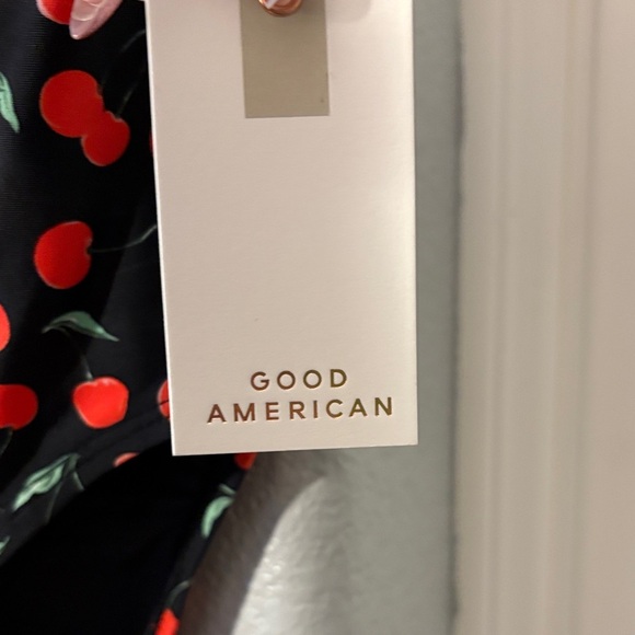 Good American Cherry Print Women's Swimsuit - Picture 2 of 9